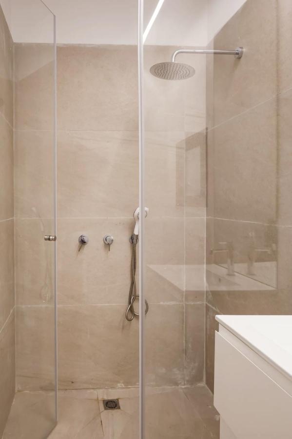 Renovated Large 3Rm Apartment 5 Min From The Beach Tel Awiw Zewnętrze zdjęcie